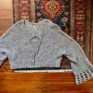 Free People grey knitted shrug S
